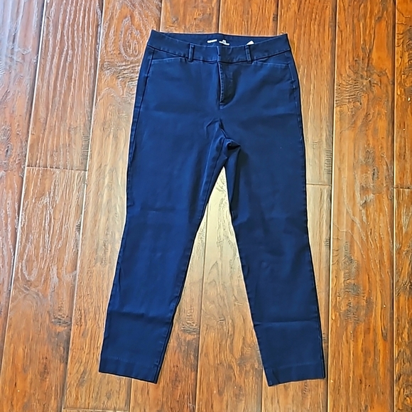 Old Navy Pixie High Rise Cropped Slim Pants - Picture 5 of 6